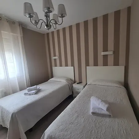 게스트하우스 Centro 카스트로우르디알레스